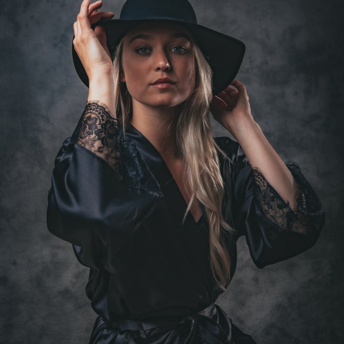 Kimono dames Satijn - Long Lace - Kimomi