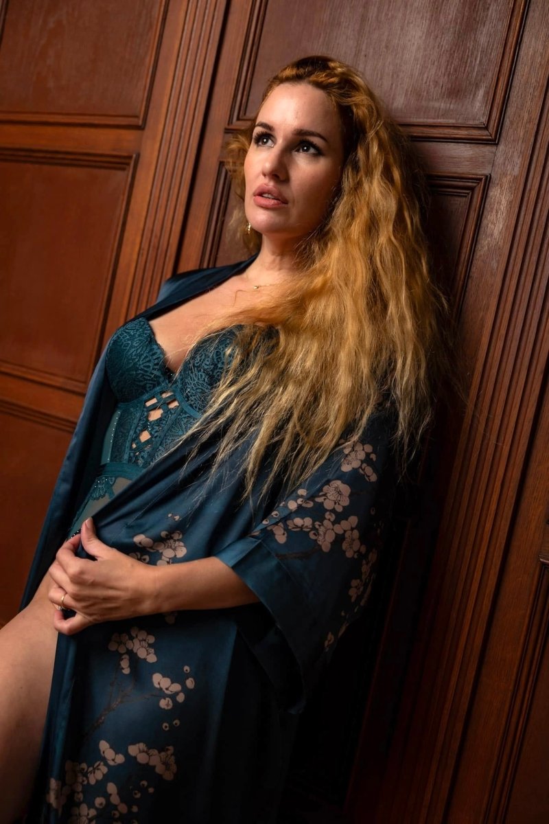 Kimono Dames Satijn - Midnight Sakura Deluxe - Kimomi